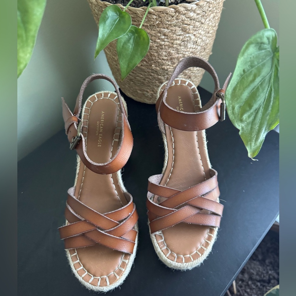 American Eagle Outfitters Tan Espadrille Sandals
